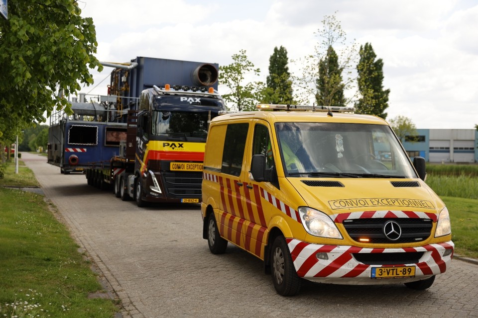 Demontage naverbrander