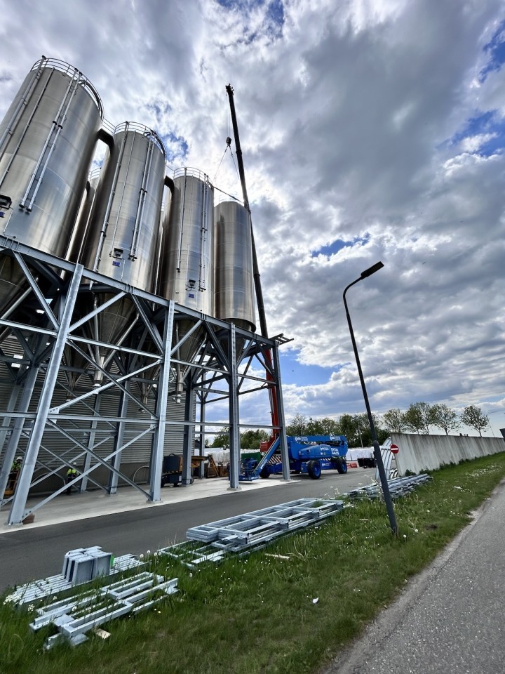 Silo's plastic